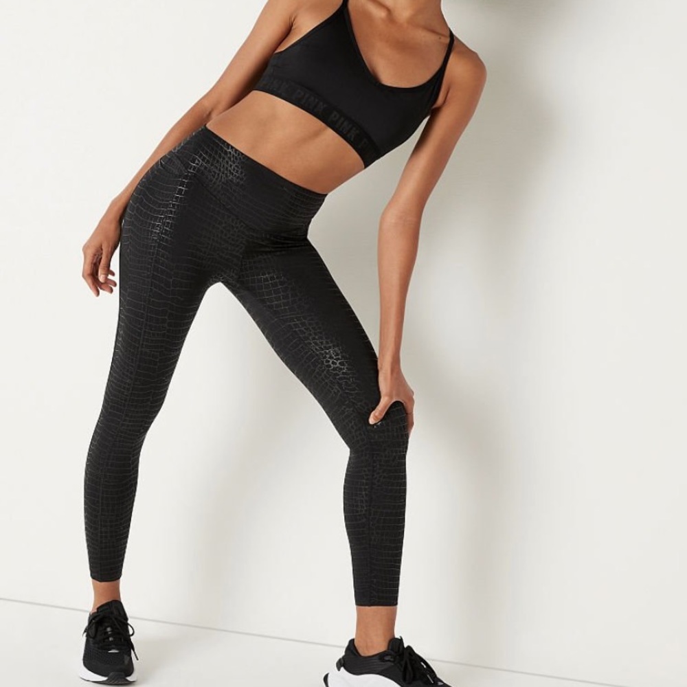 PINK
ULTIMATE V HIGH WAIST LEGGING IN 7/8 LENGTH